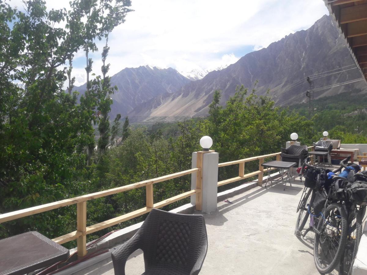 Tourist Cottage Hunza Karimabad  Exterior photo